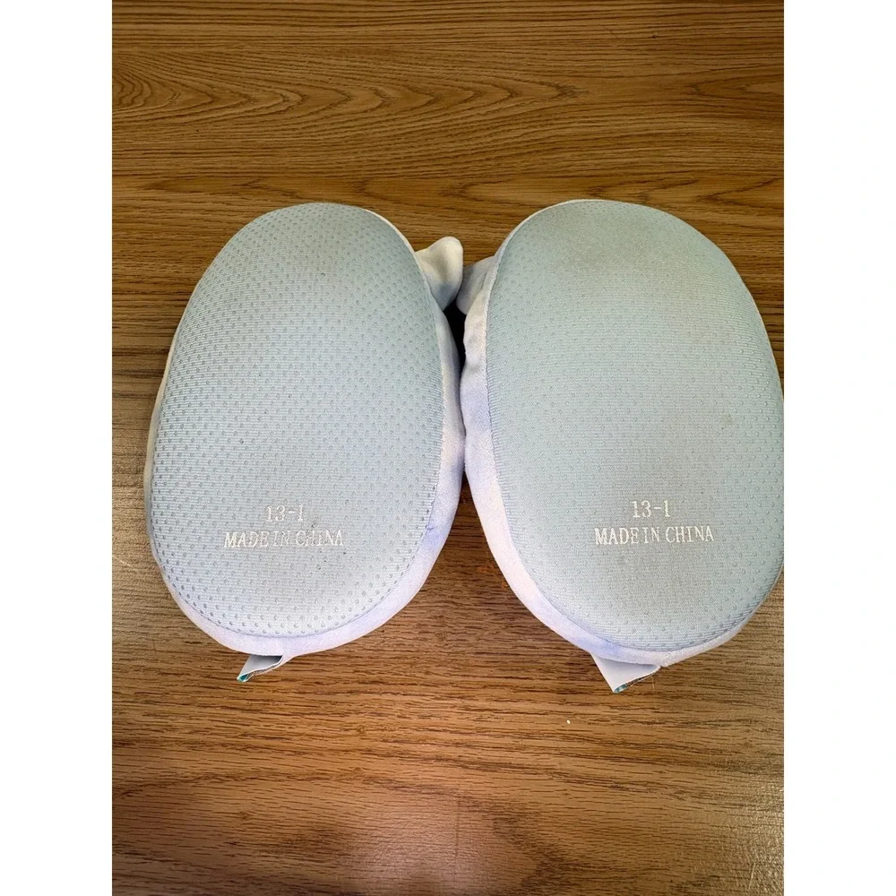 Squishmallows Kids‎ Slippers Blue White Fox Cloud Animal Size 13/1